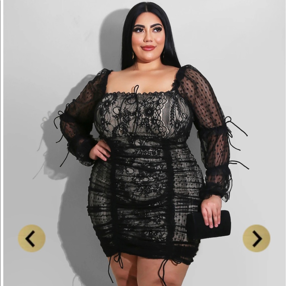 Plus Size Lace Black Bodycon Dress